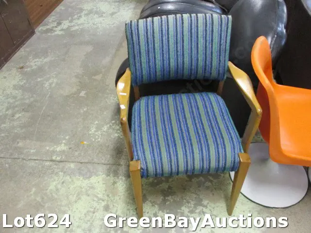Mid Century Chair Image 1++