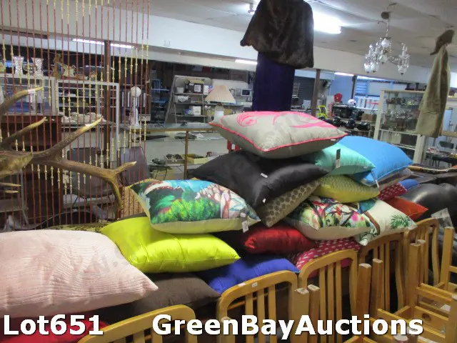 Cushions Galore Image 1++