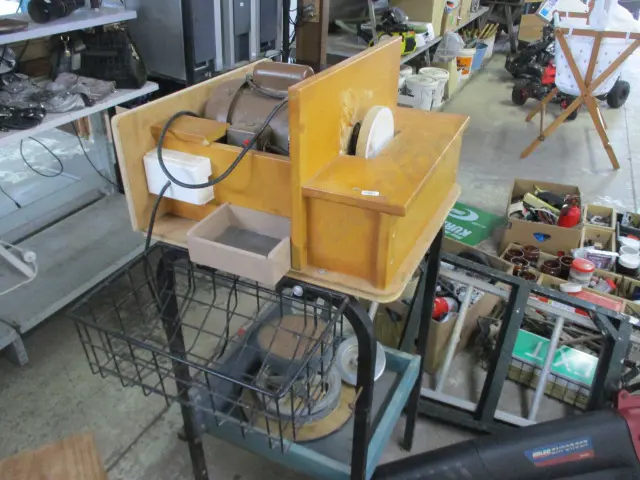 Electric Sander Image 1++