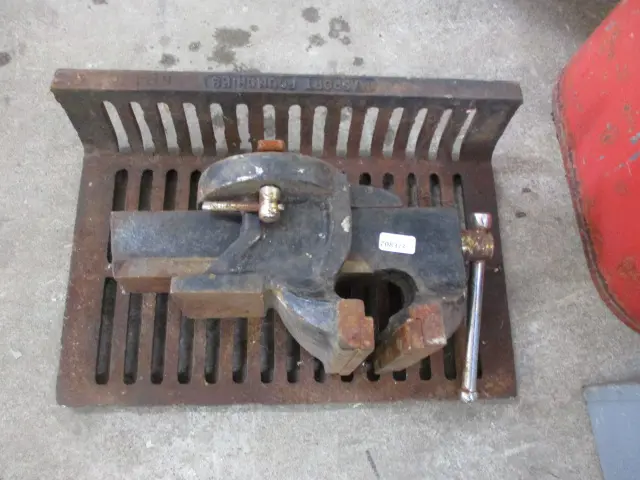 Vice and Grate Image 1++