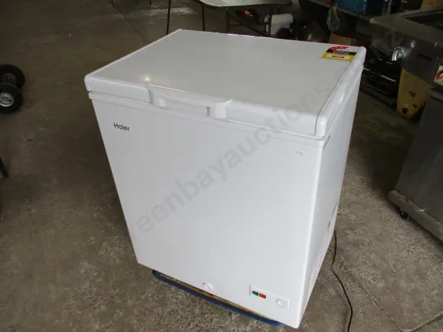 Chest Freezer Image 1++