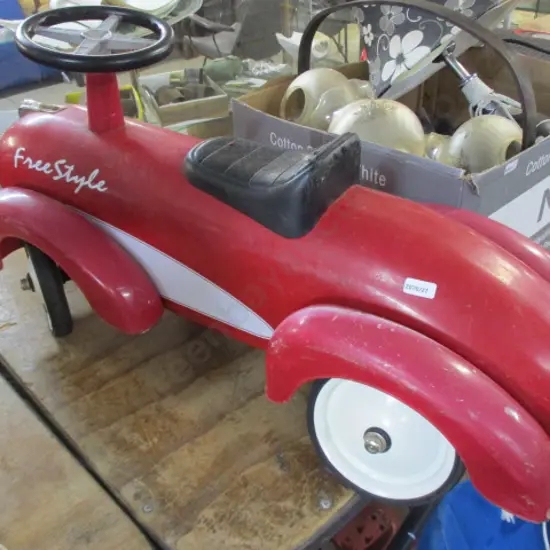Rideon Car
