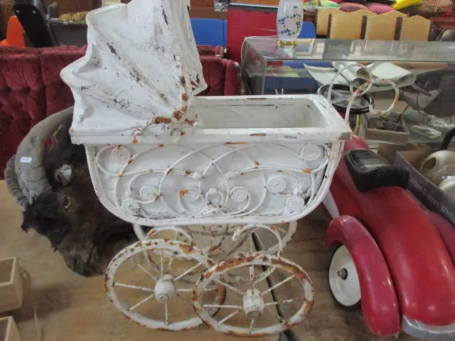 Dolls Pram Image 1++