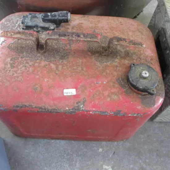 Gas Tank