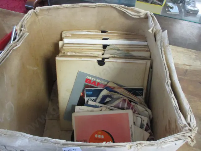 Box Records Image 1++