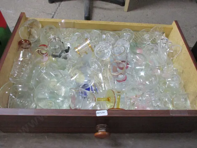 Glasses Image 1++