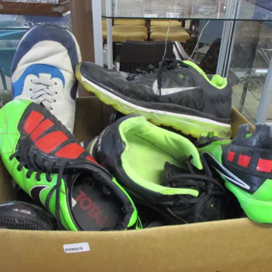 Sport Shoes