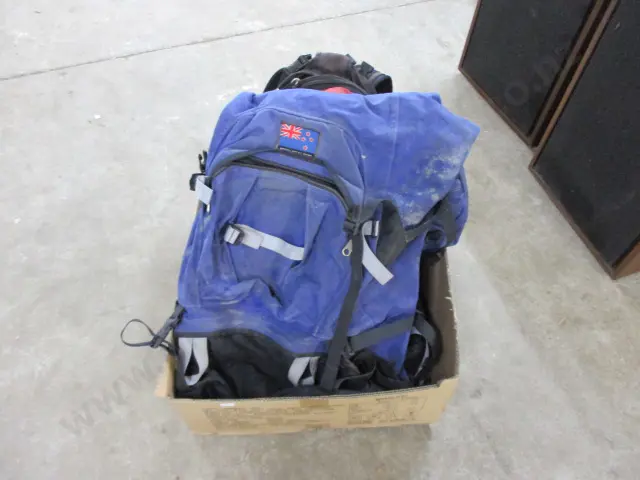 Back Packs Image 1++