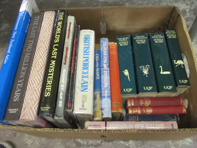 Books Image 1++