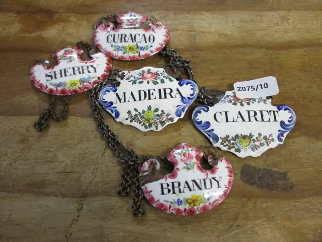 Decanter Labels Image 1++