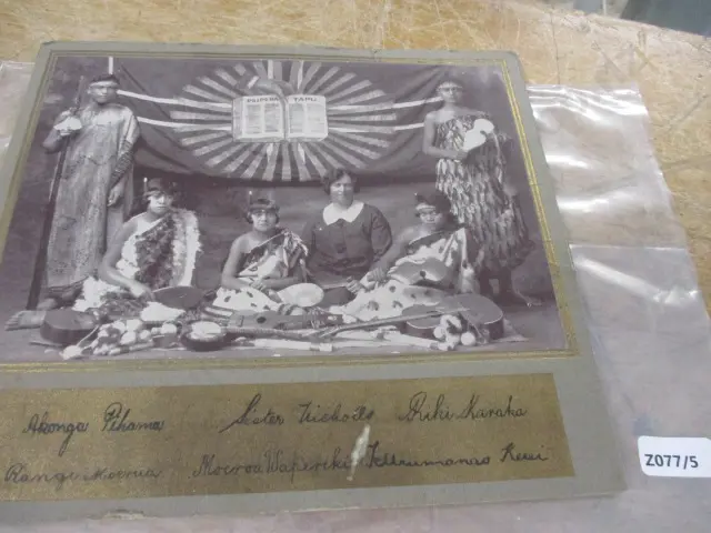 Historic Photo Image 1++