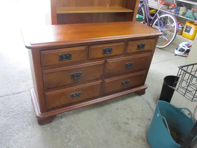 7 Drawer Lowboy Image 1++
