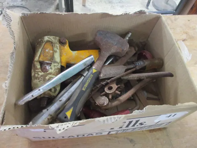 Garage Image 1++