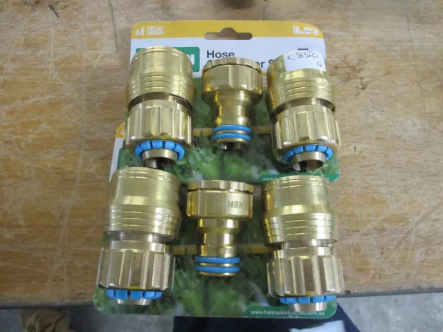 Hose Fittings Image 1++