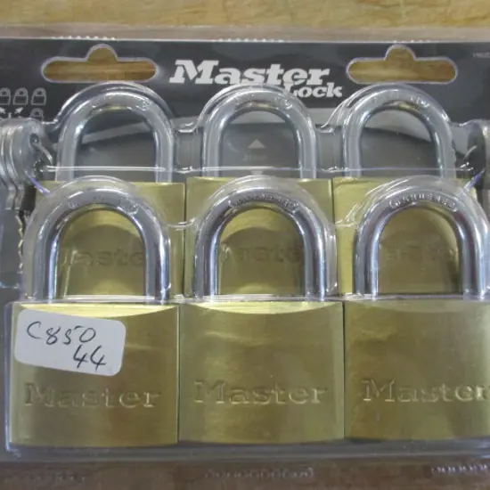 6 Padlocks