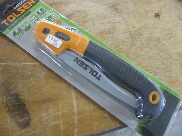 Pruning Saw Image 1++