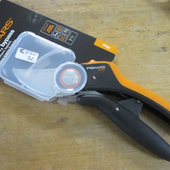 Shears