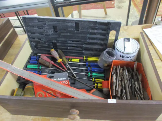 Tools Image 1++