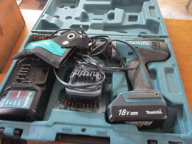 Battery Drill Image 1++