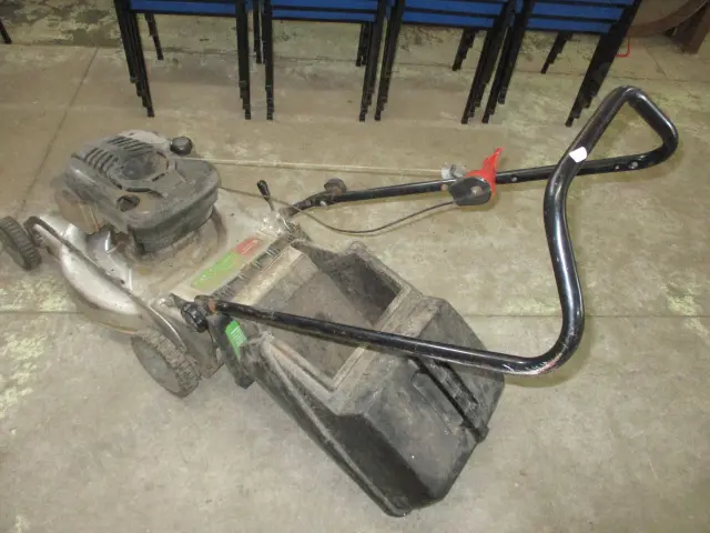 Lawnmower Image 1++