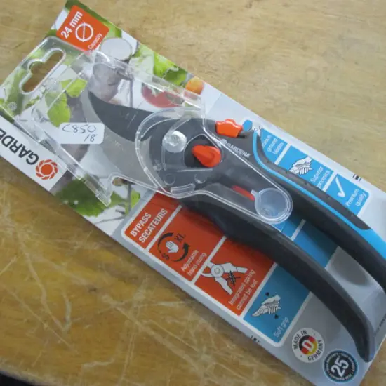 Shears