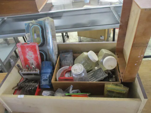 Garage Image 1++