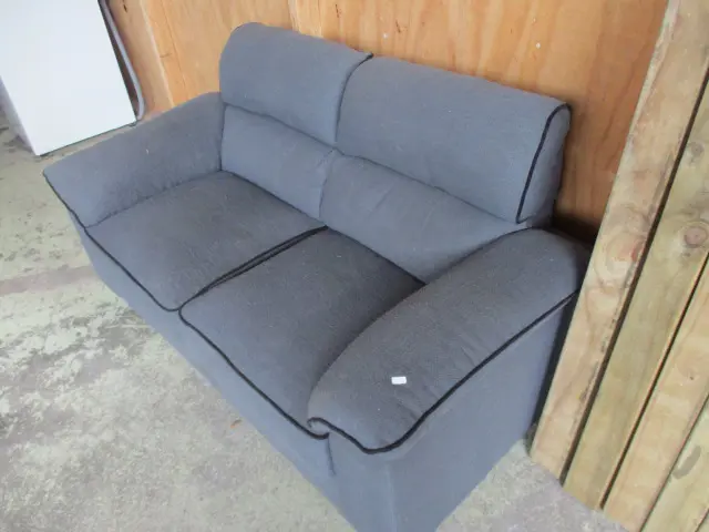 Couch Image 1++