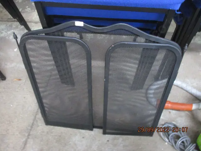 Metal Screen Image 1++