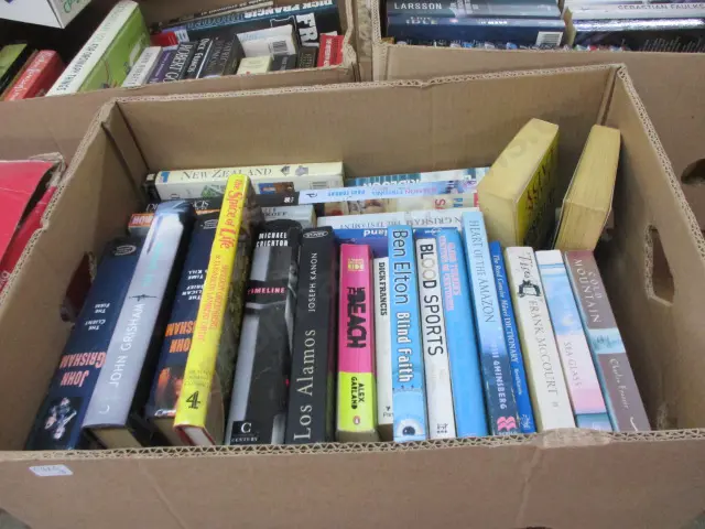Books Image 1++