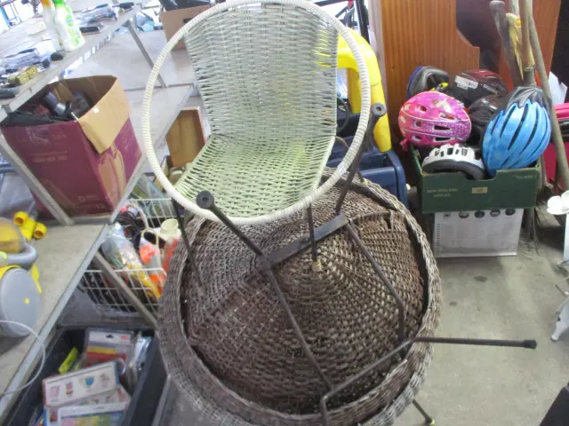 Chairs Image 1++