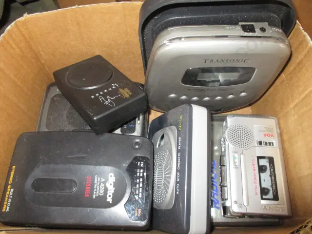 Cassette Players Image 1++