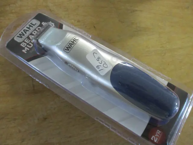 Beard Trimmer Image 1++