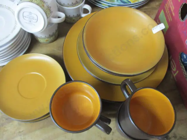 Dinnerware Image 1++