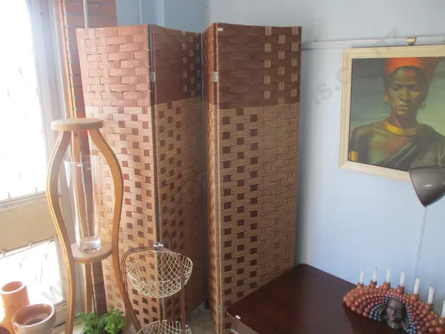 Folding Screen Image 1++