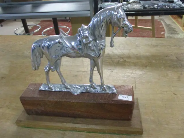 Chrome Horse Image 1++