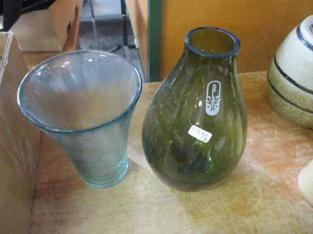 Vases Image 1++