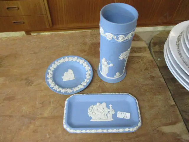 3 Pieces Wedgwood Image 1++