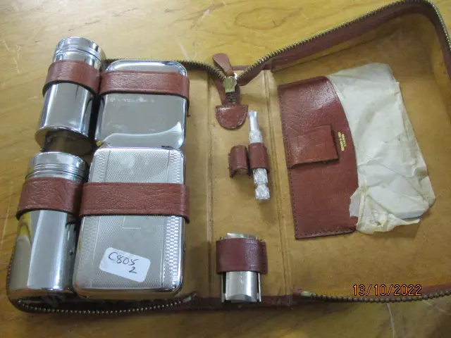 Travel Kit Image 1++