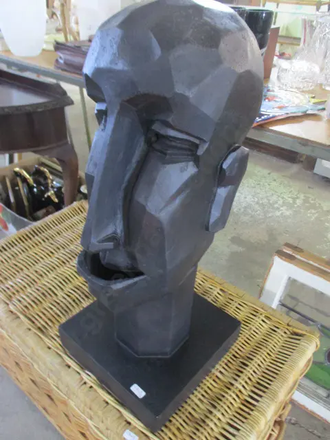Carved Bust Image 1++