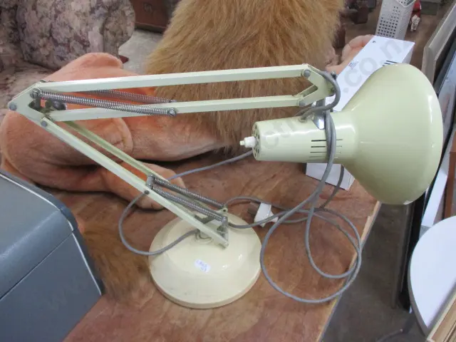Anglepoise Lamp Image 1++