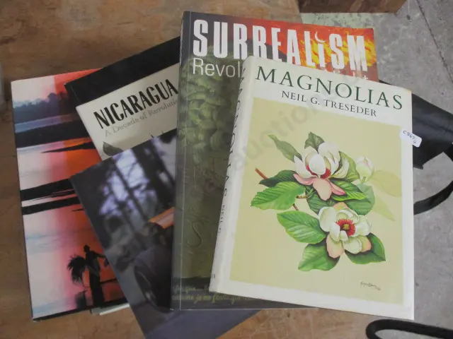 Books Image 1++