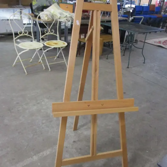 Easel