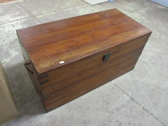 Wooden Chest Image 1++