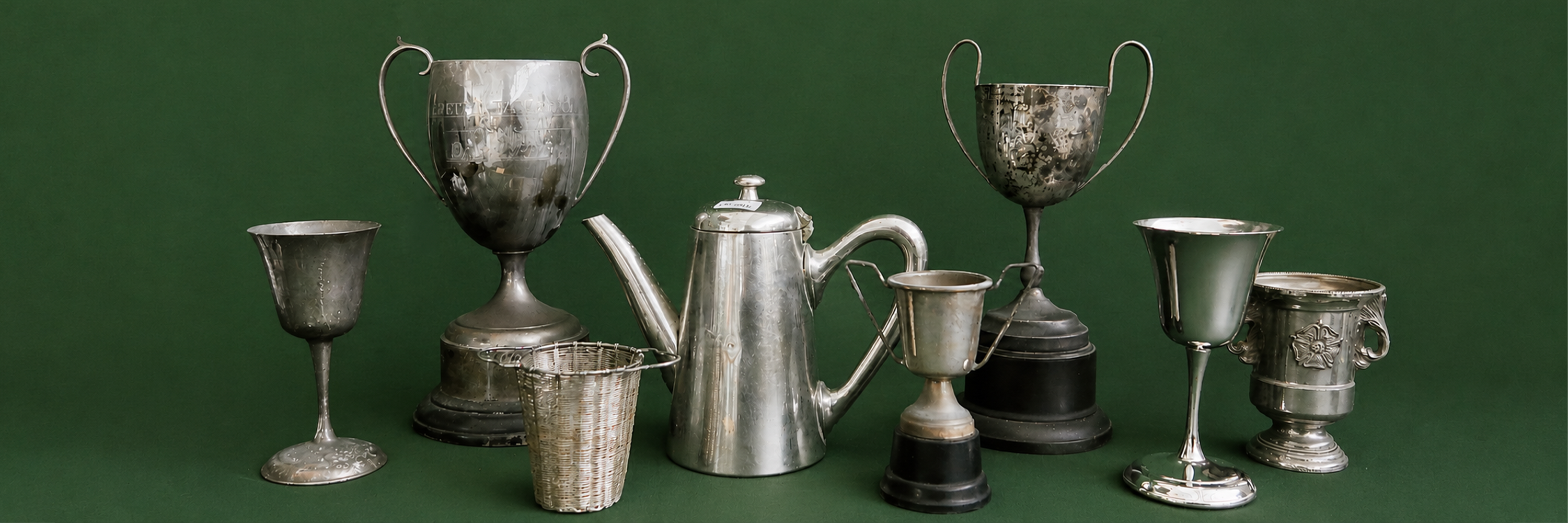 Furniture, Vintage and Collectables